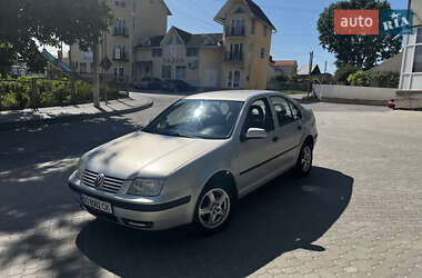 Седан Volkswagen Bora 1999 в Чорткове