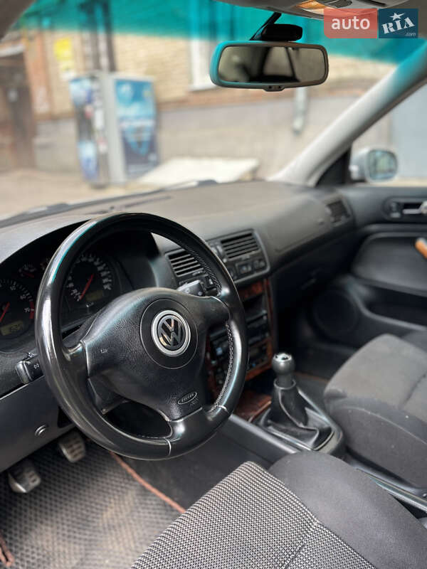 Volkswagen Bora 1998