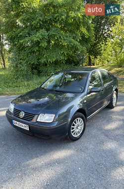 Седан Volkswagen Bora 2002 в Звягелі