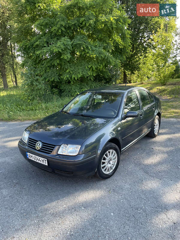 Volkswagen Bora 2002