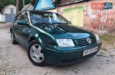 Седан Volkswagen Bora 1999 в Житомире