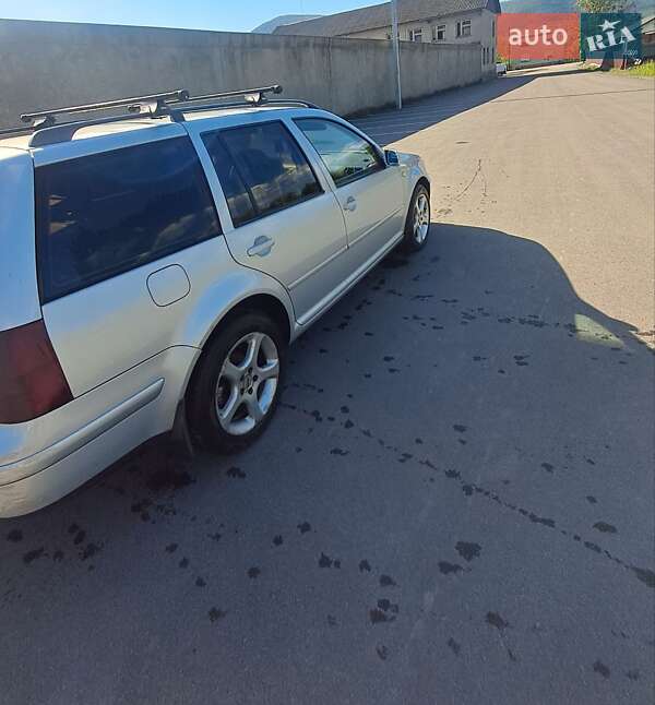 Універсал Volkswagen Bora 1999 в Ужгороді