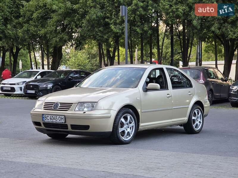 Volkswagen Bora 2002