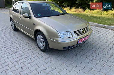 Седан Volkswagen Bora 2002 в 