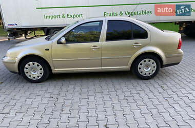 Седан Volkswagen Bora 2002 в 