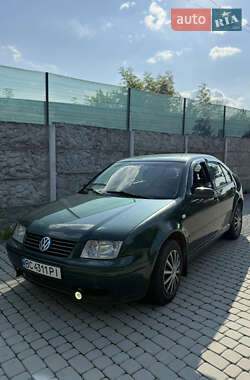 Седан Volkswagen Bora 2000 в Яворові