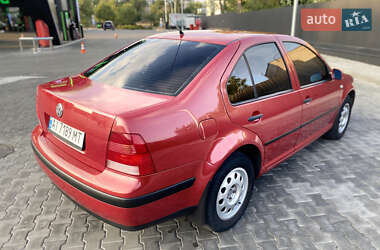 Седан Volkswagen Bora 2001 в 