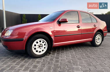 Седан Volkswagen Bora 2001 в 