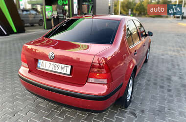 Седан Volkswagen Bora 2001 в 