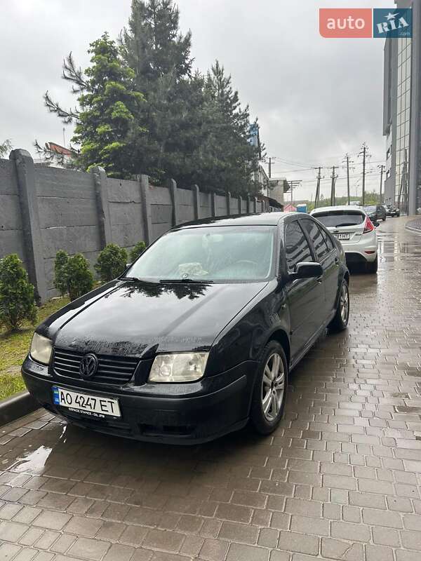 Volkswagen Bora 2001