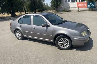 Седан Volkswagen Bora 2002 в 