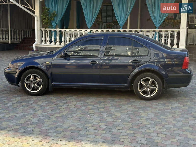 Седан Volkswagen Bora 1999 в Запоріжжі