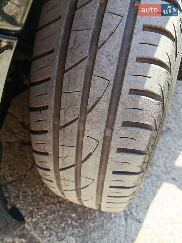 Седан Volkswagen Bora 2003 в Кропивницькому