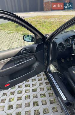 Седан Volkswagen Bora 2001 в  фото 17 Седан Volkswagen Bora 2001 в