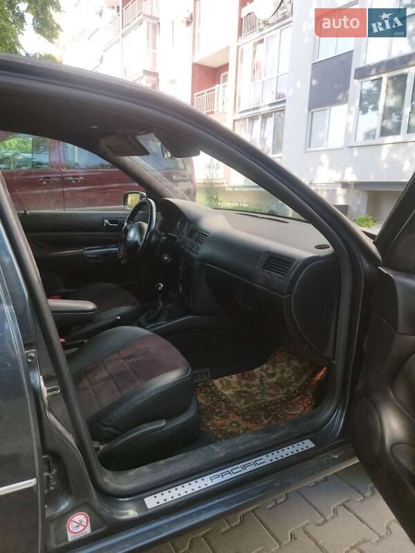 Седан Volkswagen Bora 2003 в Черновцах фото 2 Седан Volkswagen Bora 2003 в Черновцах