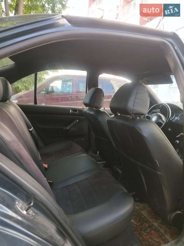 Седан Volkswagen Bora 2003 в Черновцах фото 7 Седан Volkswagen Bora 2003 в Черновцах