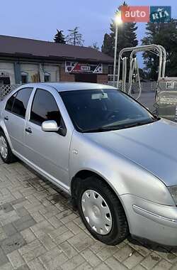 Седан Volkswagen Bora 2003 в Синельниково