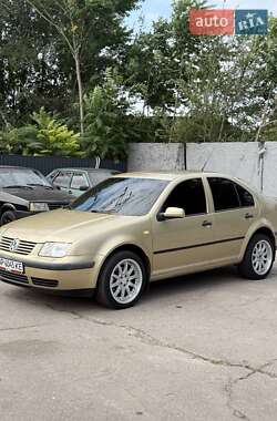 Седан Volkswagen Bora 2002 в Запорожье