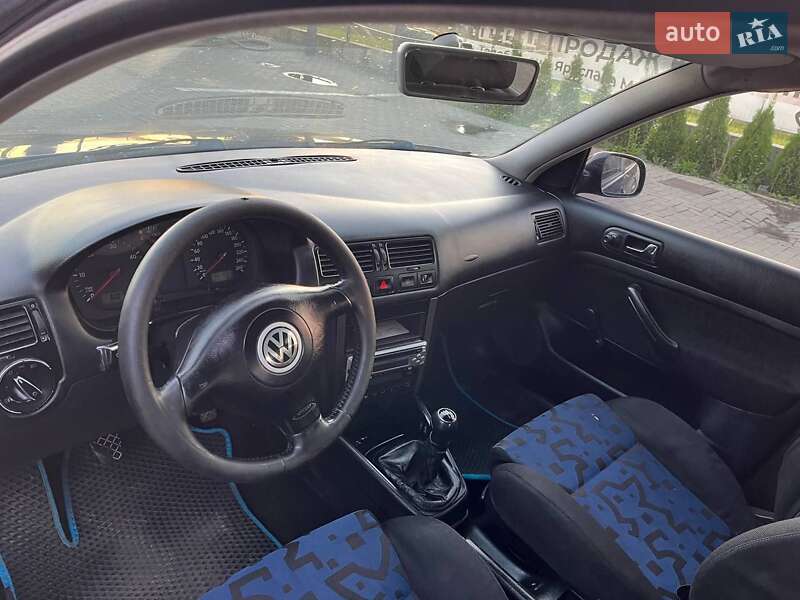 Універсал Volkswagen Bora 1999 в Буштино