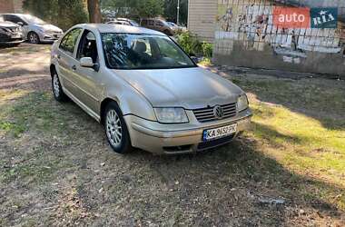 Седан Volkswagen Bora 2003 в Киеве