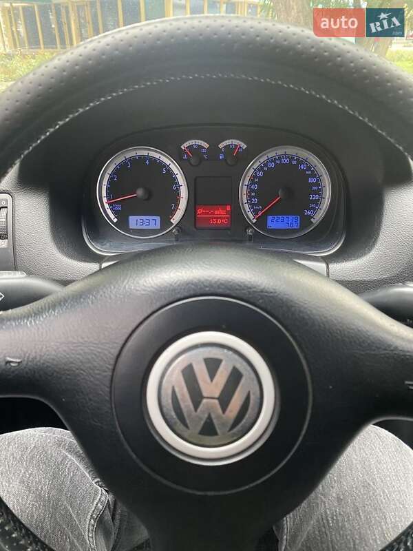 Универсал Volkswagen Bora 2003 в Сумах