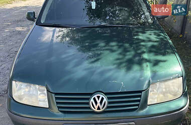 Седан Volkswagen Bora 2002 в Красилове