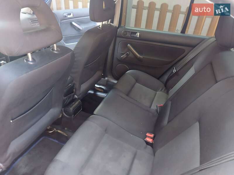 Седан Volkswagen Bora 2000 в Берегово