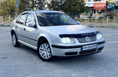 Седан Volkswagen Bora 2003 в 