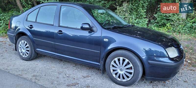 Седан Volkswagen Bora 2004 в Тернополе