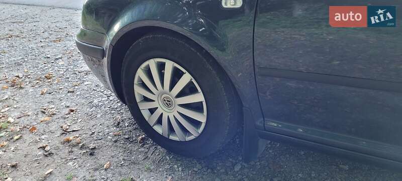 Седан Volkswagen Bora 2004 в Тернополе