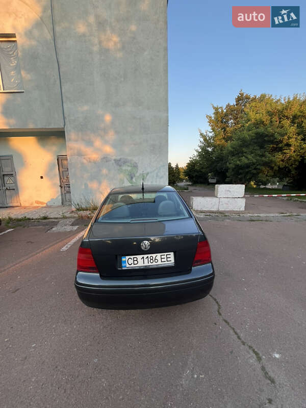 Седан Volkswagen Bora 2000 в Чернигове