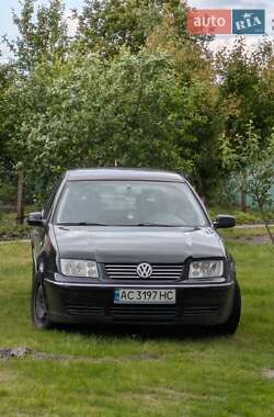 Седан Volkswagen Bora 2000 в Рожище