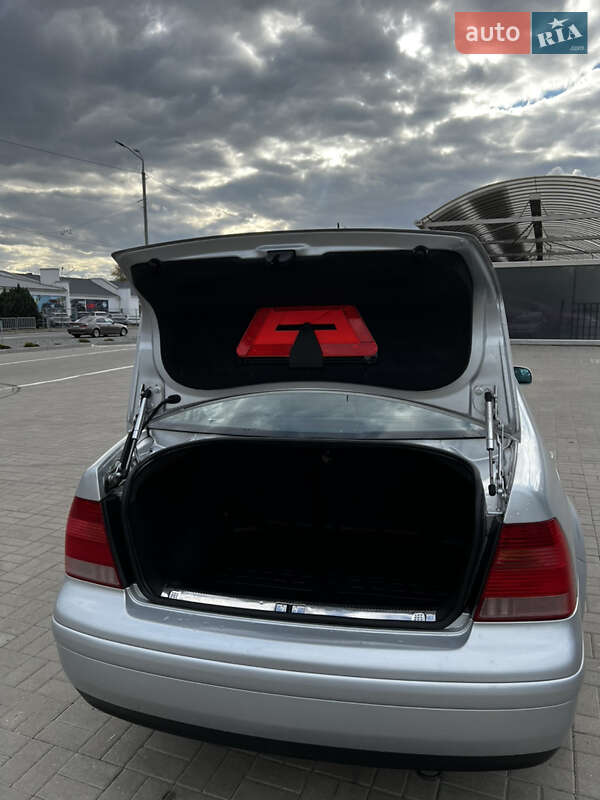 Седан Volkswagen Bora 2002 в Дніпрі фото 15 Седан Volkswagen Bora 2002 в Дніпрі