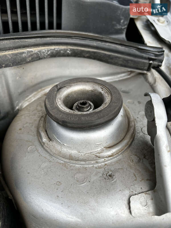 Седан Volkswagen Bora 2002 в Дніпрі фото 20 Седан Volkswagen Bora 2002 в Дніпрі