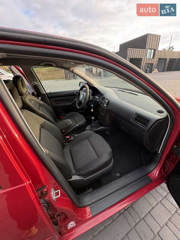 Седан Volkswagen Bora 2001 в Киеве фото 18 Седан Volkswagen Bora 2001 в Киеве