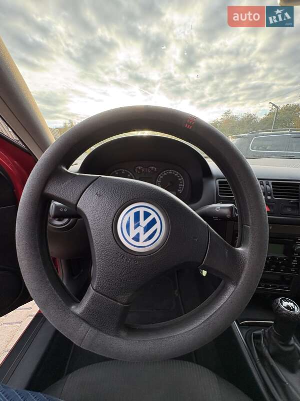 Седан Volkswagen Bora 2001 в Киеве фото 16 Седан Volkswagen Bora 2001 в Киеве