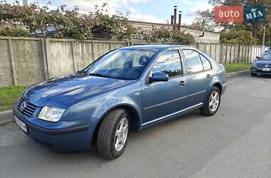 Седан Volkswagen Bora 2000 в Черкасах