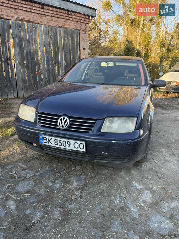 Volkswagen Bora 2001