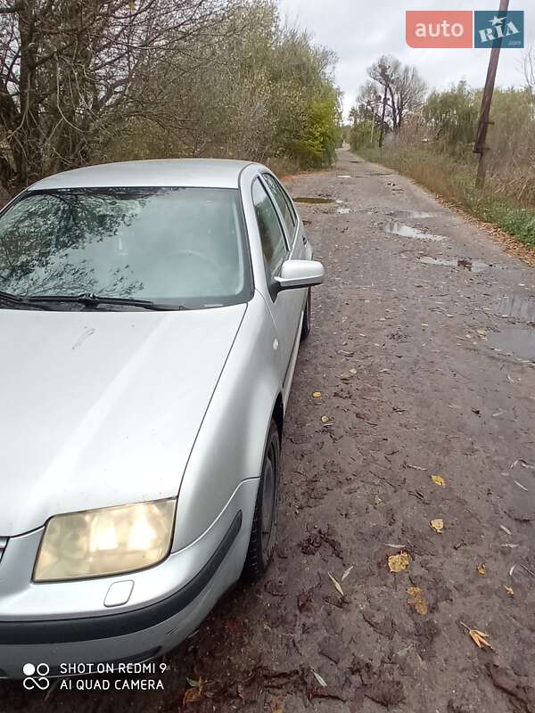 Седан Volkswagen Bora 2004 в Киеве фото 15 Седан Volkswagen Bora 2004 в Киеве