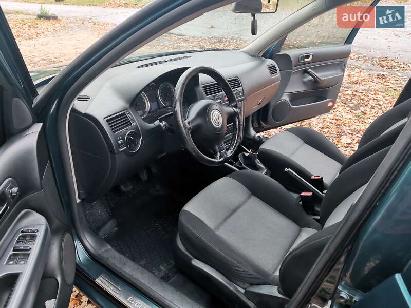 Седан Volkswagen Bora 2003 в Виннице