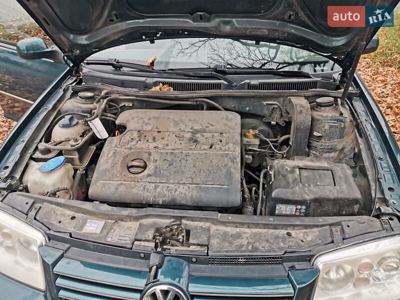 Седан Volkswagen Bora 2003 в Виннице