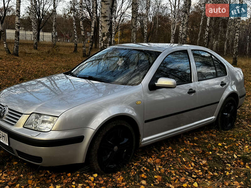 Седан Volkswagen Bora 1999 в Харькове