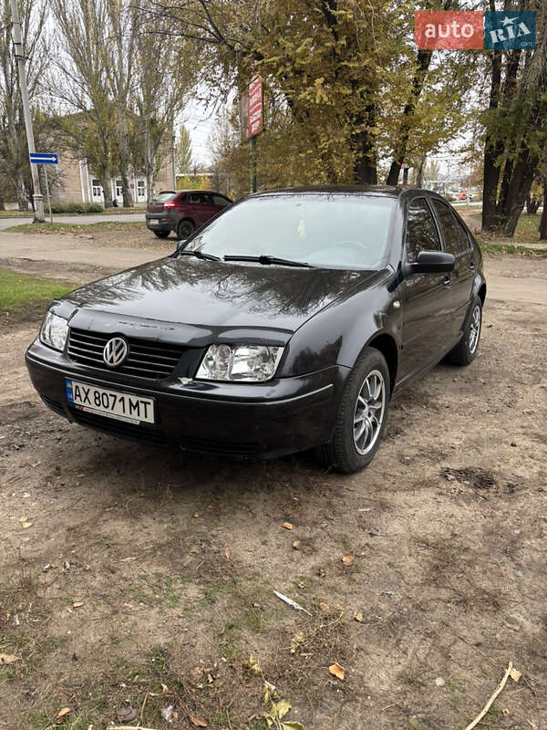 Volkswagen Bora 2001