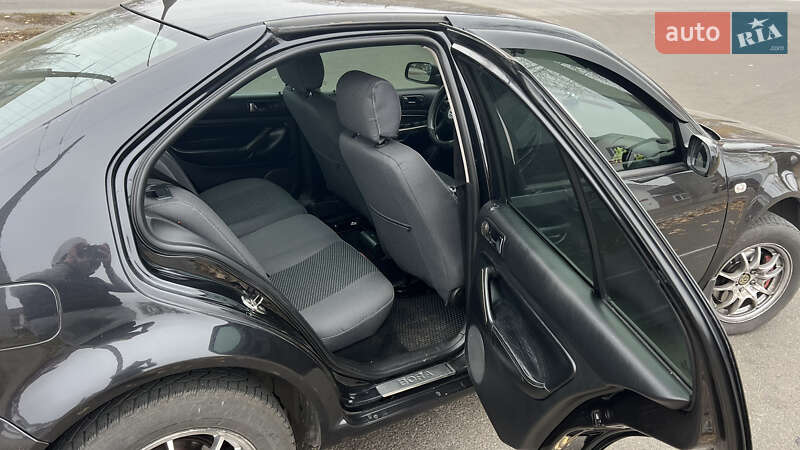 Седан Volkswagen Bora 2005 в Черкассах фото 5 Седан Volkswagen Bora 2005 в Черкассах