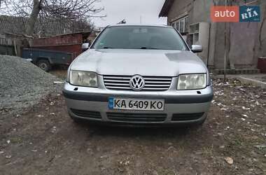 Седан Volkswagen Bora 2000 в Іванкові