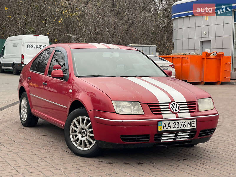 Седан Volkswagen Bora 2002 в Києві