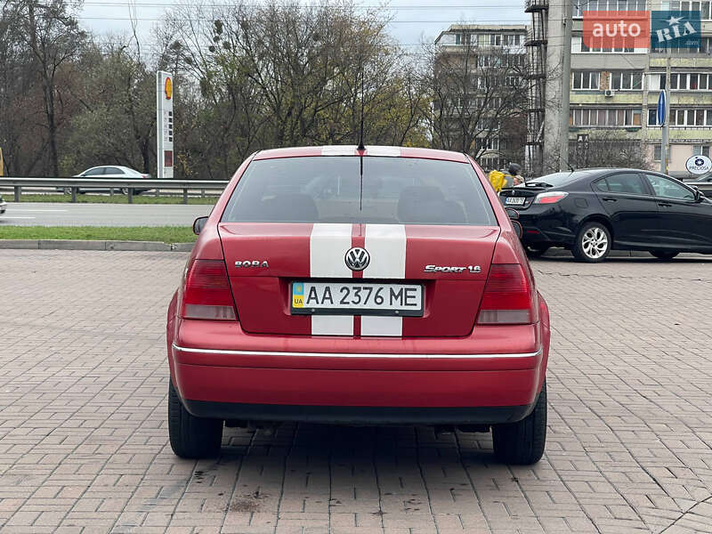 Седан Volkswagen Bora 2002 в Києві