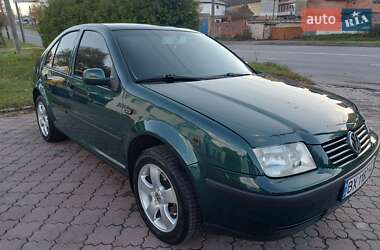 Седан Volkswagen Bora 2003 в Чернівцях