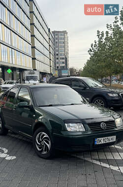 Седан Volkswagen Bora 2001 в Ровно