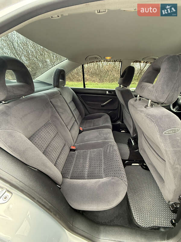 Седан Volkswagen Bora 1999 в Новой Водолаге фото 41 Седан Volkswagen Bora 1999 в Новой Водолаге